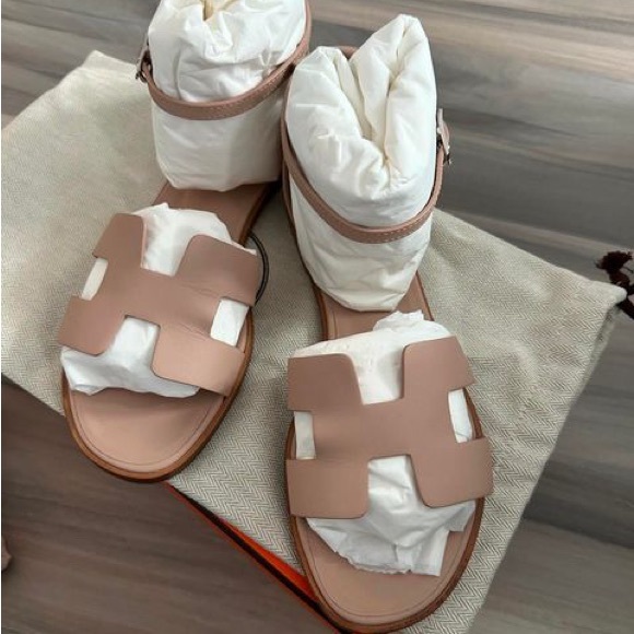 Hermes Santorini - Picture 1 of 4